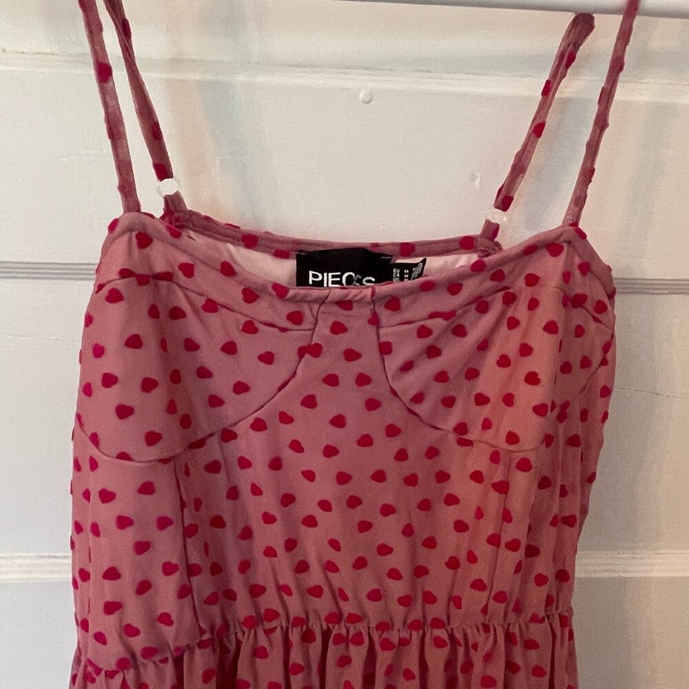 NWOT Heart Cocktail Dress - Size M